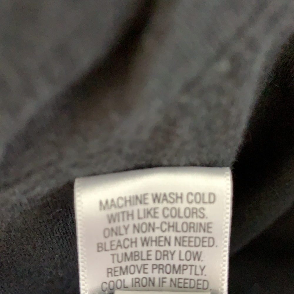 Dana Buchman Signature 3/4 Sleeve Top - Picture 7 of 7